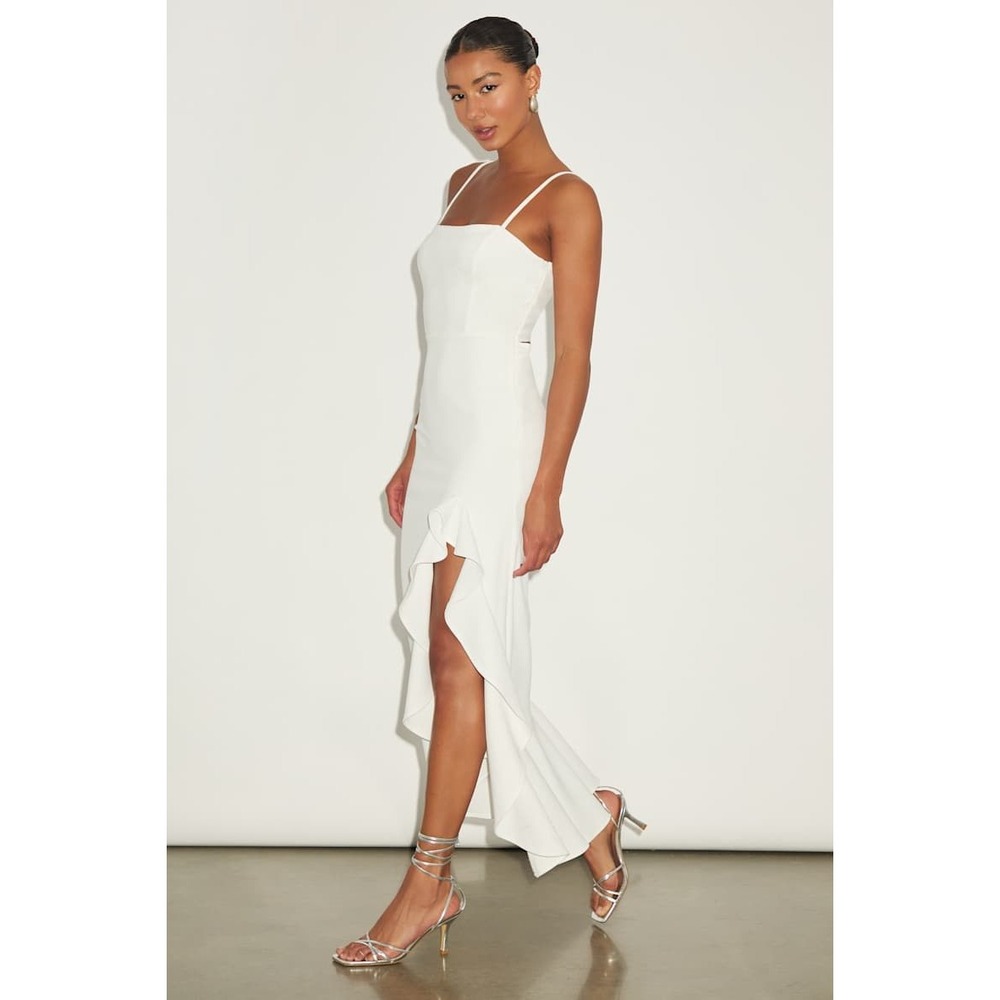 NWOT Lulus Iveta White Maxi Dress Side Slit Ruffles Bridal (MSRP: $72) Medium